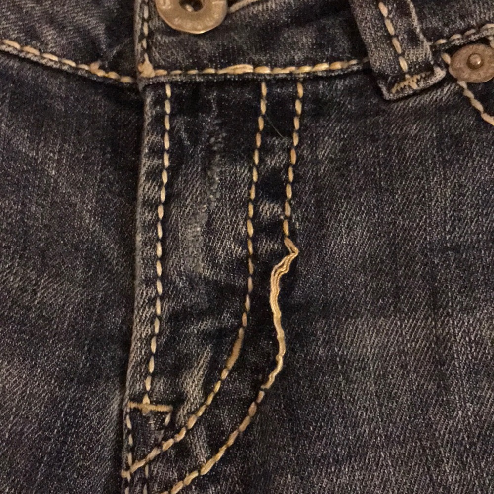 Capris - Picture 4 of 7